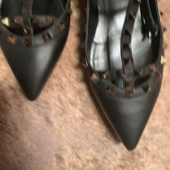 Authentic Valentino - Picture 2 of 7